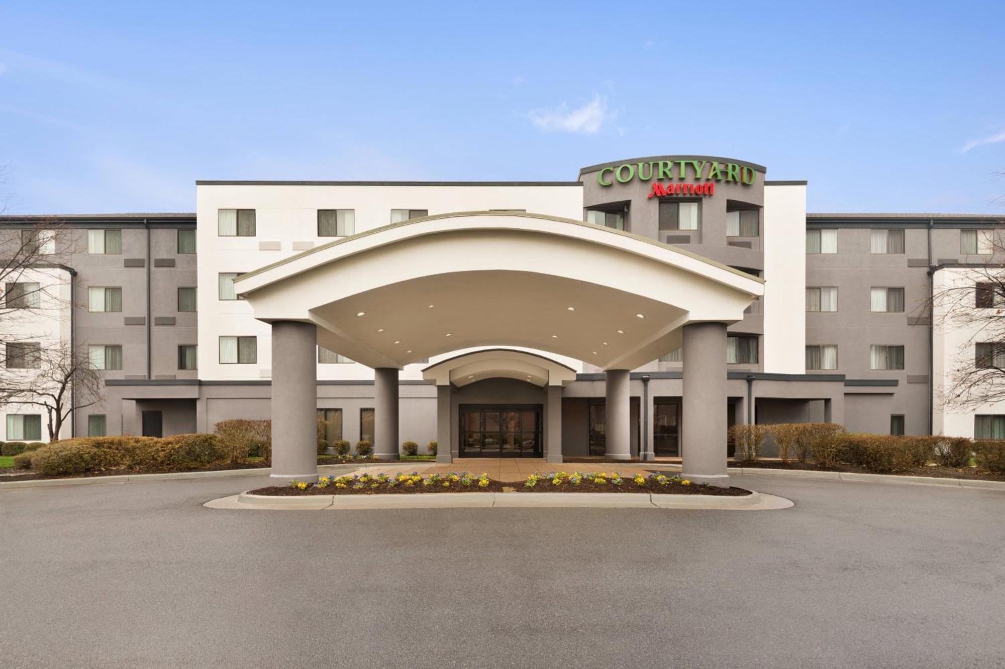 Courtyard By Marriott Potomac Mills Woodbridge Hotel Екстериор снимка